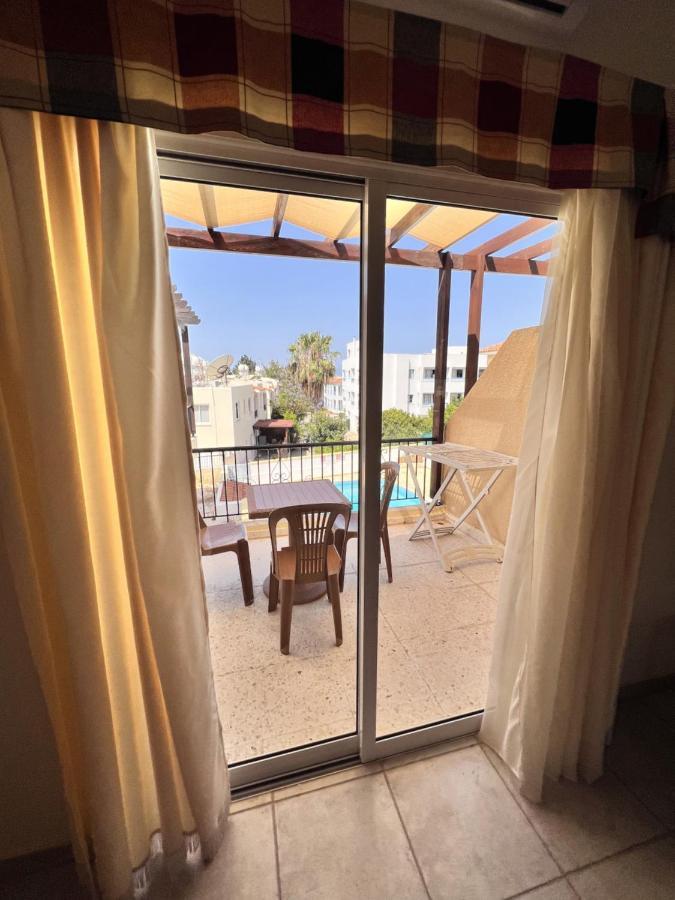 Sirena Kings Apartment Paphos Ngoại thất bức ảnh