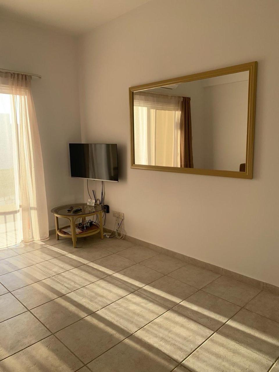 Sirena Kings Apartment Paphos Ngoại thất bức ảnh