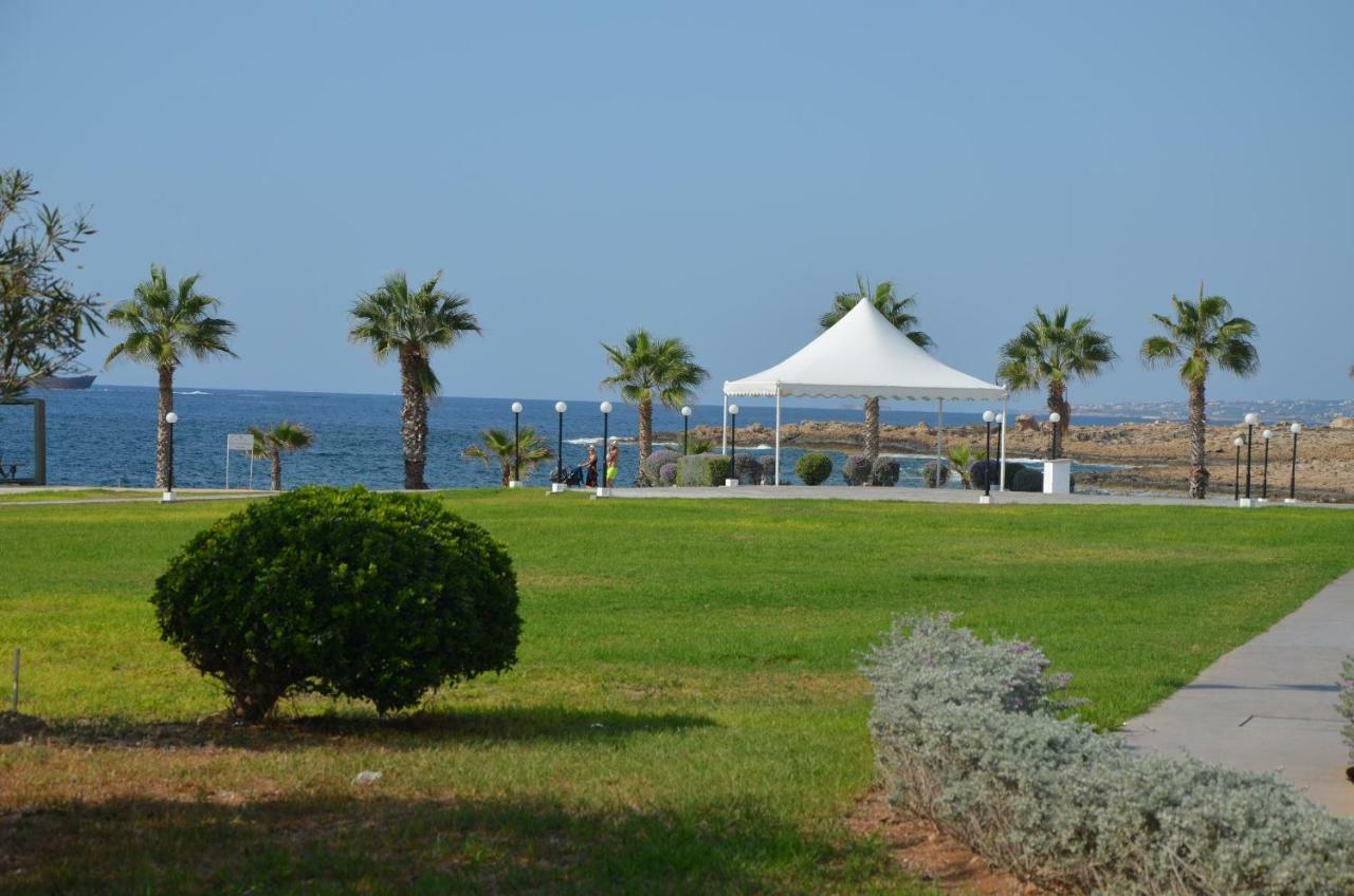 Sirena Kings Apartment Paphos Ngoại thất bức ảnh